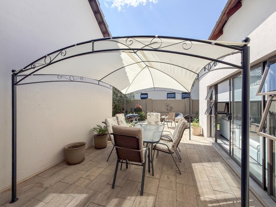 4 Bedroom Property for Sale in Leloko Lifestyle Estate North West